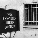 Werbetafel am Ostsee-Hotel im Ostseebad Kühlungsborn 1987